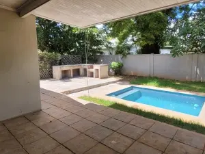 Townhouse/Cluster to Rent in Greendale