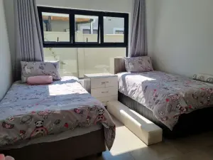 Townhouse/Complex/Cluster to Rent in Greendale