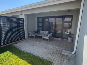 Townhouse/Complex/Cluster to Rent in The Grange