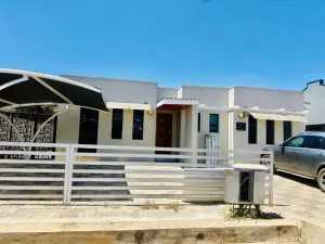 Townhouse/Complex/Cluster to Rent in Greendale