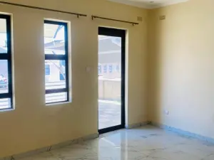 Townhouse/Complex/Cluster to Rent in Greendale