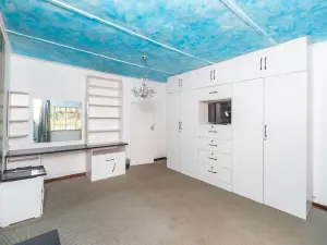 Office to Rent in Avondale West