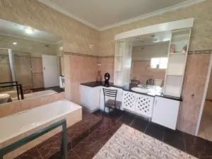 Commercial Property to Rent in Avondale West