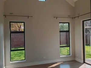 Townhouse/Complex/Cluster to Rent in Mount Pleasant