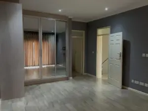 Flat/Apartment to Rent in Greencroft