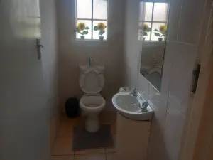 4 Bedroom House to Rent in Mount Pleasant