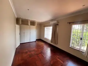5 Bedroom House to Rent in Borrowdale