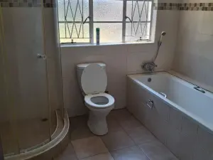 2 Bedroom Cottage/Garden Flat to Rent in Highlands