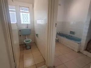 4 Bedroom House to Rent in Greystone Park