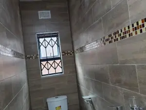 Flat/Apartment to Rent in Mount Pleasant