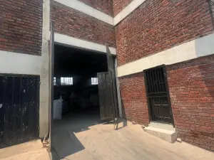 Industrial Property to Rent in Graniteside