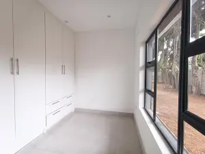 3 Bedroom Cottage/Garden Flat to Rent in Greendale