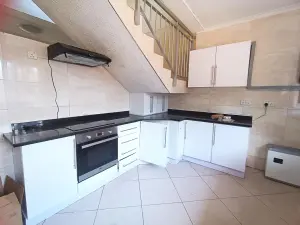 Townhouse/Cluster to Rent in Greendale