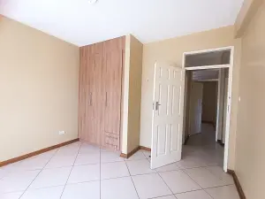 Townhouse/Cluster to Rent in Greendale