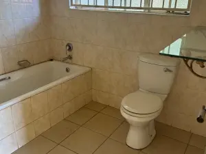 Townhouse/Complex/Cluster to Rent in Mandara