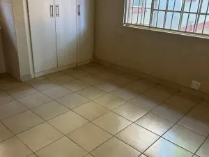 Townhouse/Complex/Cluster to Rent in Mandara