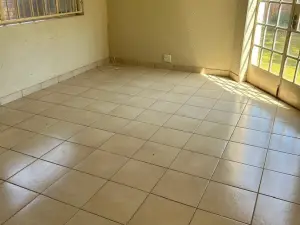 Townhouse/Complex/Cluster to Rent in Mandara