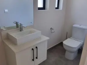 Townhouse/Complex/Cluster to Rent in Newlands
