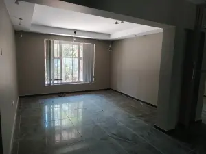 2 Bedroom Cottage/Garden Flat to Rent in Greystone Park