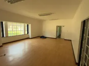 Warehouse/Industrial to Rent in Belgravia