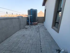 Townhouse/Complex/Cluster to Rent in Arlington