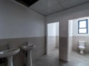 Commercial Property to Rent in Msasa