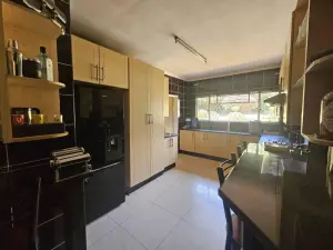 4 Bedroom House to Rent in Greystone Park