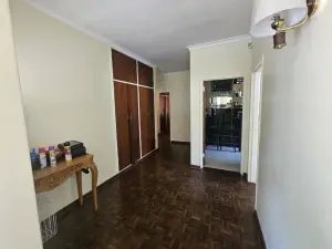 4 Bedroom House to Rent in Greystone Park