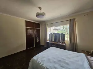4 Bedroom House to Rent in Greystone Park