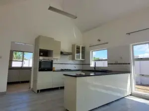 Townhouse/Complex/Cluster to Rent in The Grange