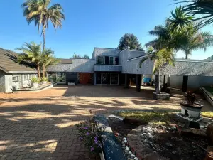 Commercial Property to Rent in Highlands