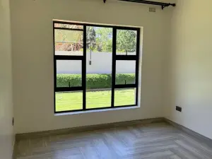 Townhouse/Complex/Cluster to Rent in Mount Pleasant
