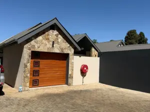 Townhouse/Complex/Cluster to Rent
