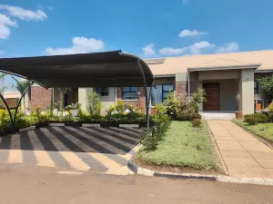 Townhouse/Complex/Cluster to Rent