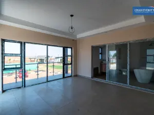 Townhouse/Complex/Cluster to Rent in Fairview