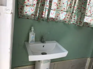 Office to Rent in Newlands