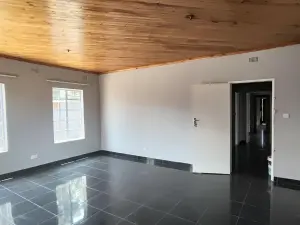 3 Bedroom House to Rent in Waterfalls