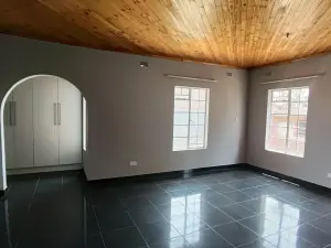 3 Bedroom House to Rent in Waterfalls