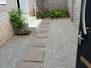 Townhouse/Complex/Cluster to Rent