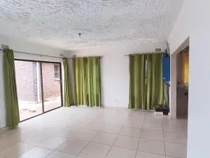 3 Bedroom Cottage/Garden Flat to Rent in Mount Pleasant Heights