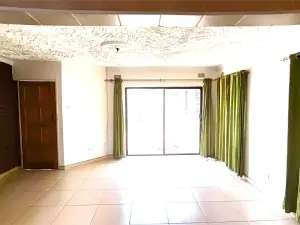 3 Bedroom Cottage/Garden Flat to Rent in Mount Pleasant Heights