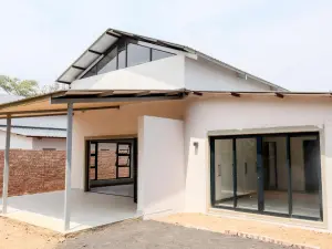 Townhouse/Complex/Cluster for Sale