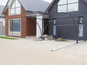 Townhouse/Complex/Cluster to Rent in Borrowdale West