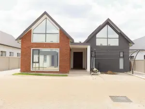 Townhouse/Complex/Cluster to Rent in Borrowdale West