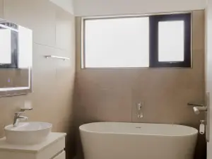 Townhouse/Complex/Cluster to Rent in Borrowdale West