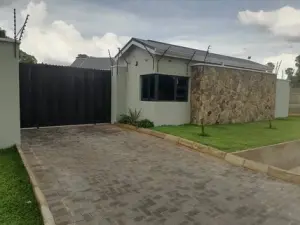 Townhouse/Complex/Cluster to Rent