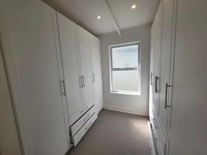 Townhouse/Complex/Cluster to Rent in Newlands