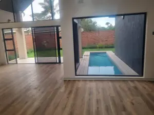 Townhouse/Complex/Cluster to Rent in Mount Pleasant