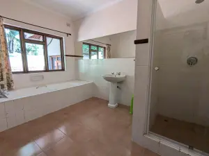 4 Bedroom House to Rent in Borrowdale Brooke