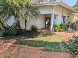 4 Bedroom House to Rent in Borrowdale Brooke